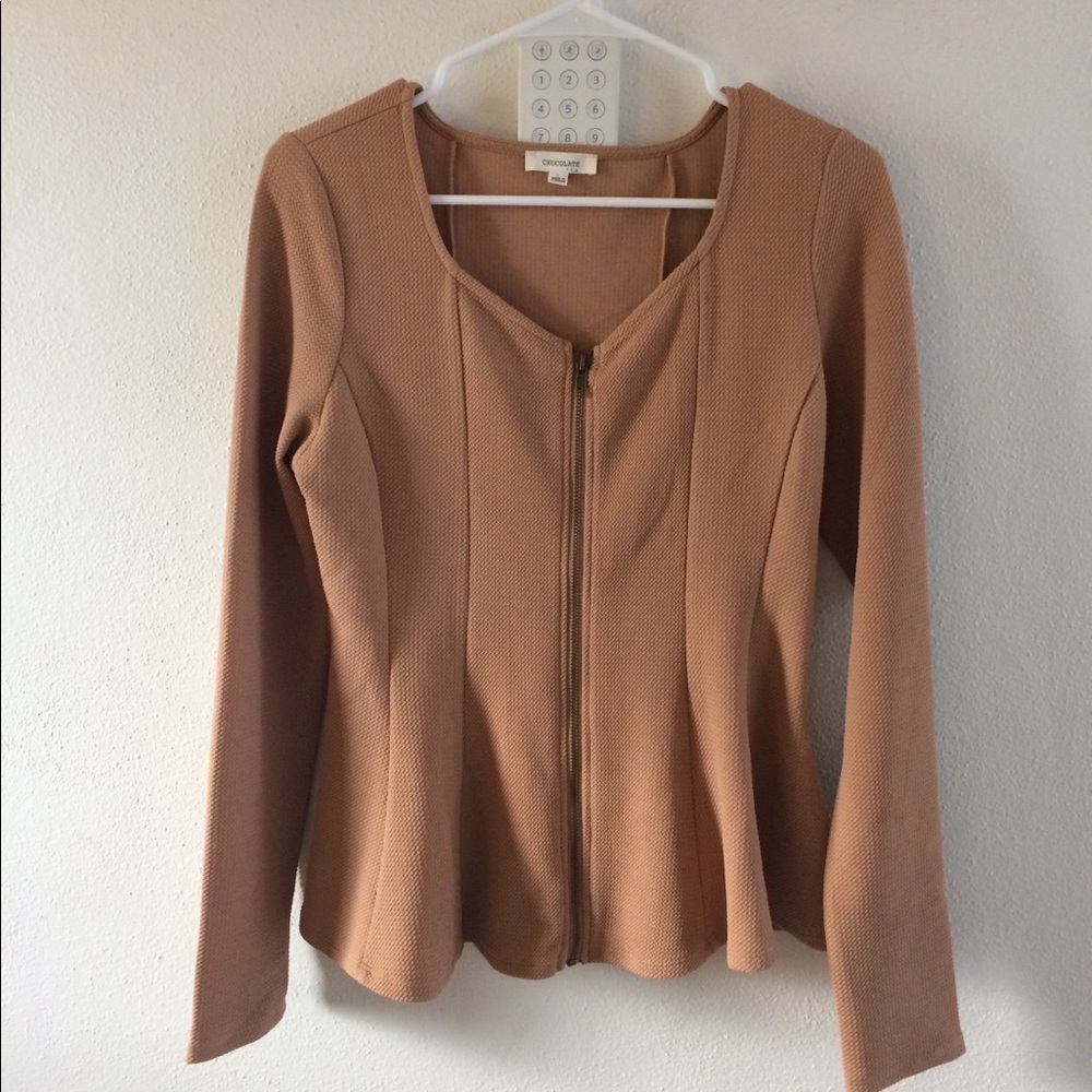 Chocolate size L woman’s zip up top